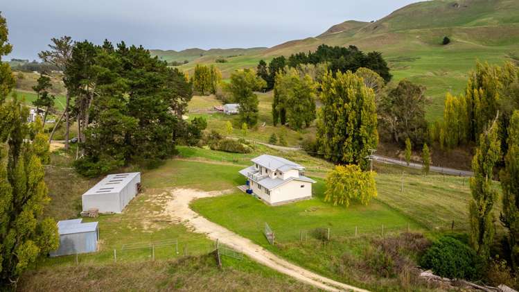1199 Middle Road_0
