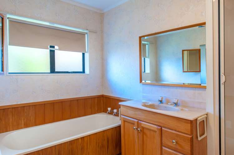 33 Vintage Drive Henderson_16