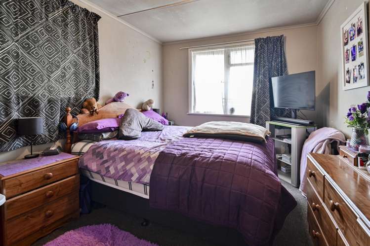 1004 Bledisloe Street Raureka_5