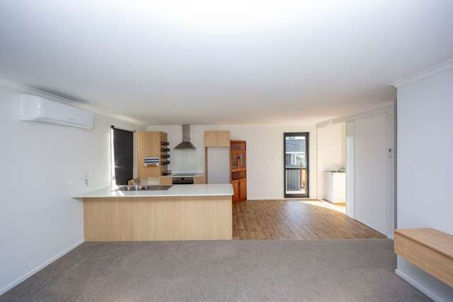 1/18 Parker Avenue New Lynn_2