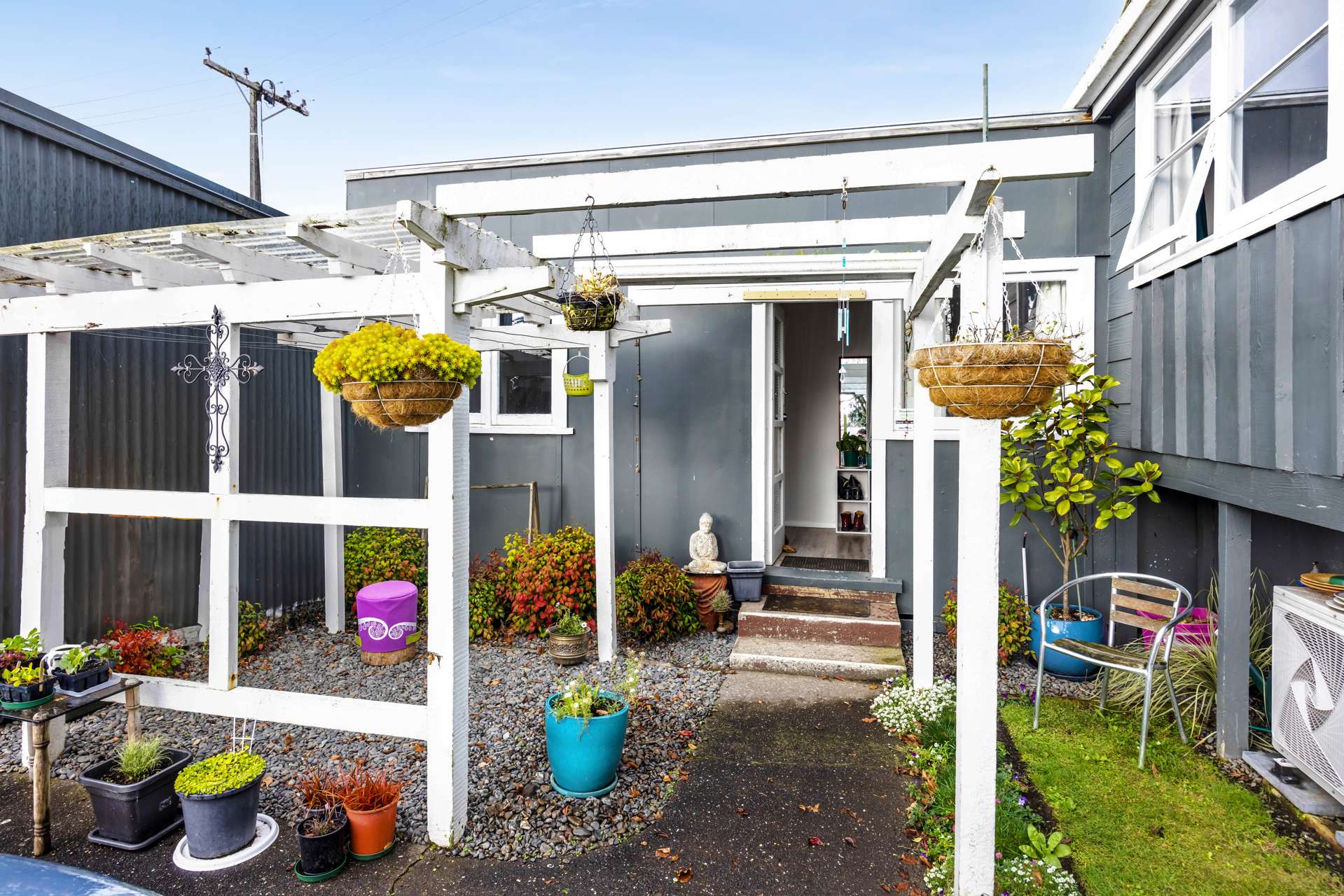 Flat 1/77 Gladstone Street Hawera_0