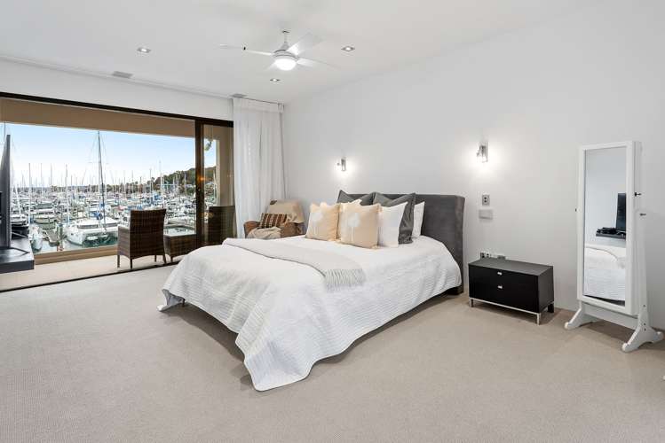 36 Rue Damarres Gulf Harbour_24
