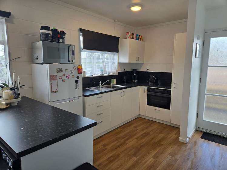 6/43 Seddon Road_0