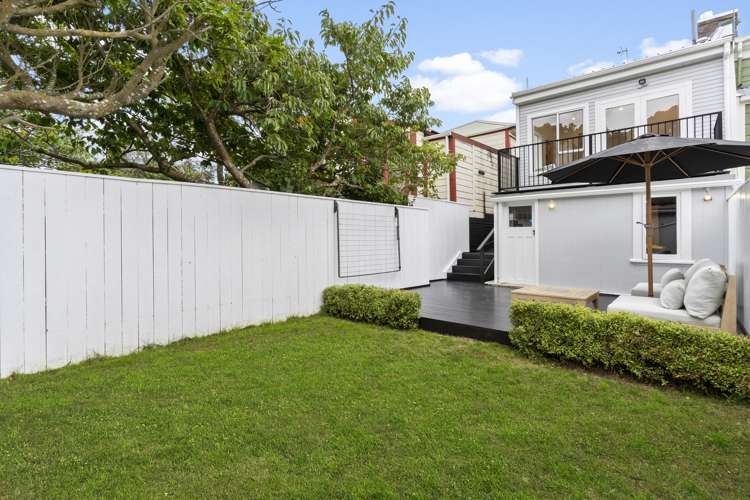 122 Hanson Street Newtown_12