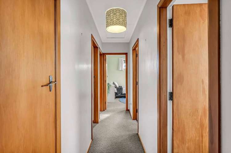 56 Devon Road Springvale_9