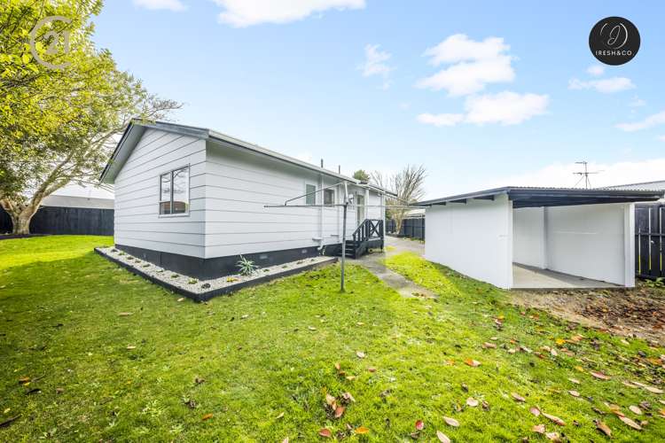 2/11 Rollerson Street Papakura_11