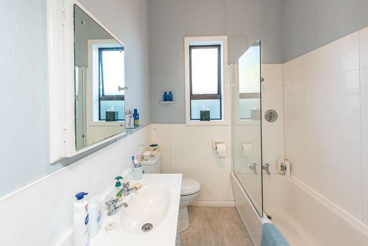 15 Toi Street Tawhero_17