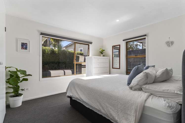 2/10 Ewen Alison Avenue Devonport_5