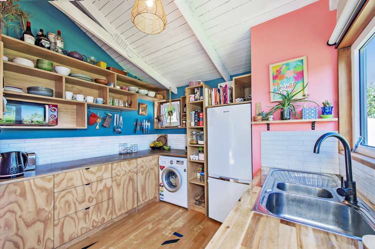 16 Ensors Place Waikuku Beach_7