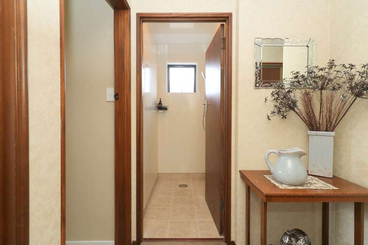 33 Stirling Street Windsor_20