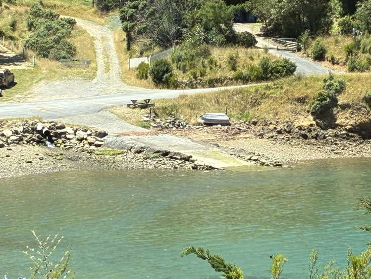 Cissy Bay Road, Cissy Bay French Pass_17