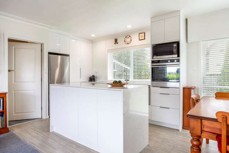 2/24 Clifton Road Hauraki_10