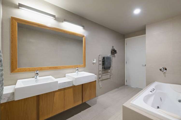 1/20 Pillans Road Otumoetai_11