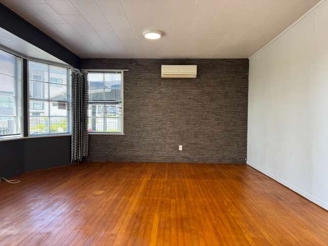 17 Hewlett Road Massey_1