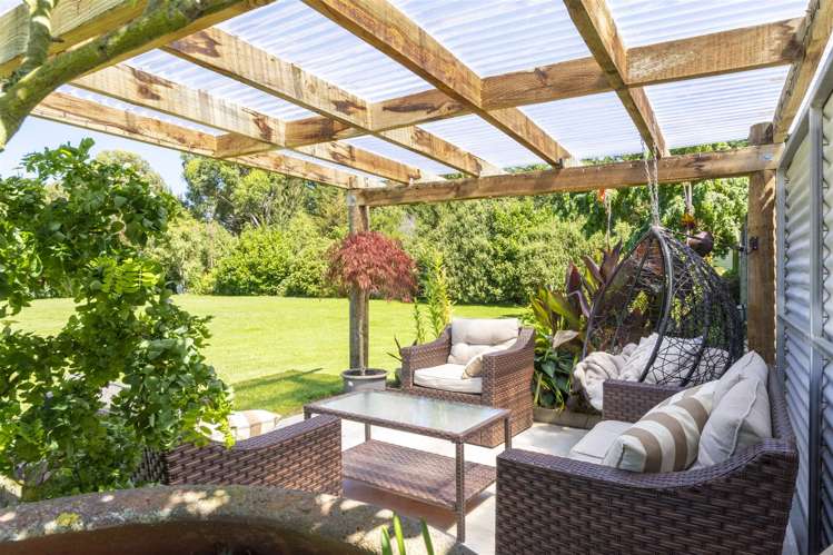 80 Priors Road Fernside_15