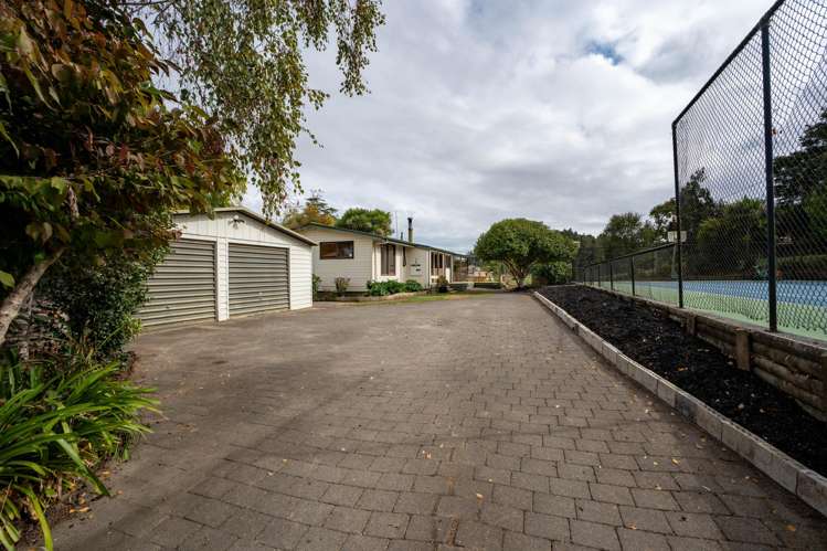 2/134 Barrett Road Temple View_18