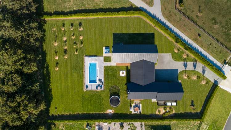 7 South Oaks Close Pukemoremore_32