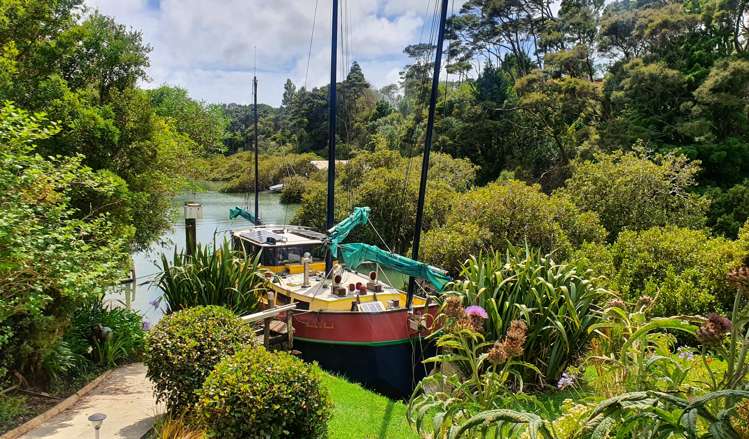 12 Beach Street Sandspit_5