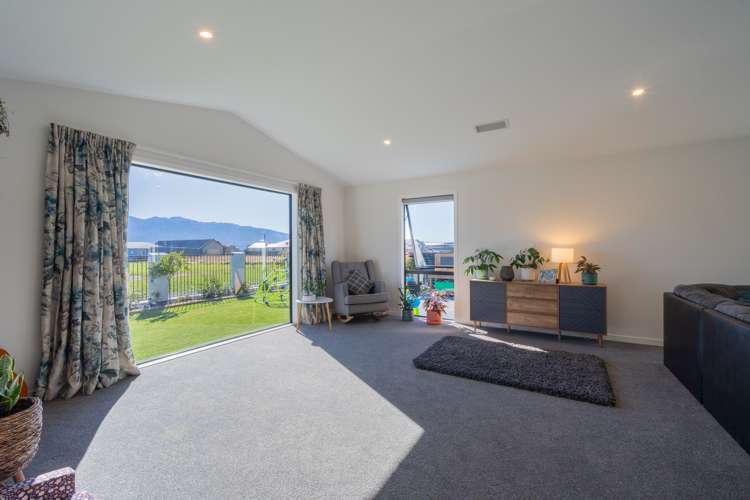 8 Carran Court Te Anau_4