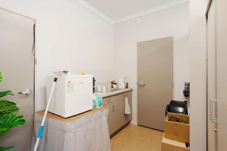 Unit 3 21 Ihakara Street Paraparaumu_12