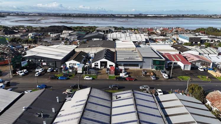 17 Pukemiro Street Onehunga_1