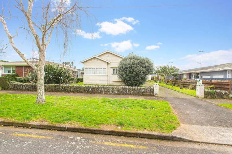 7 Erson Avenue Royal Oak_10