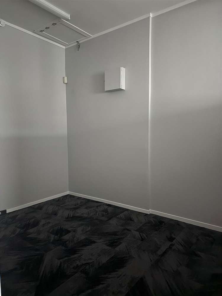 First Floor, 4 Cobham Court Porirua_4