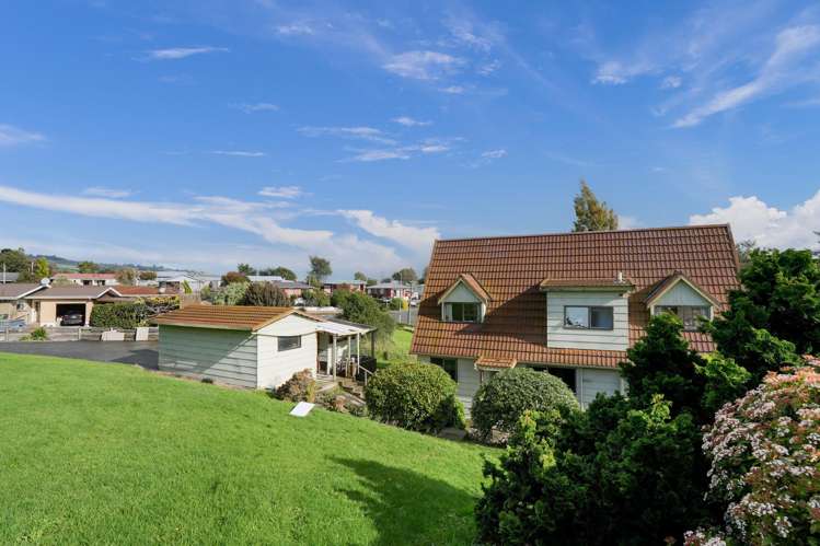 6 Allen Street Mataura_21