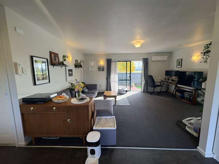 19A Kaplan Avenue Islington_6