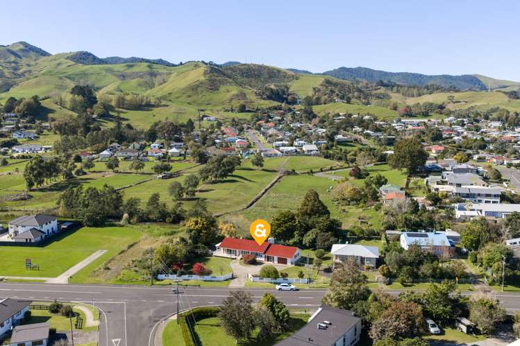 7 Thames Road Paeroa_22