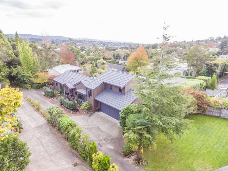 34 Derwent Crescent Titirangi_13