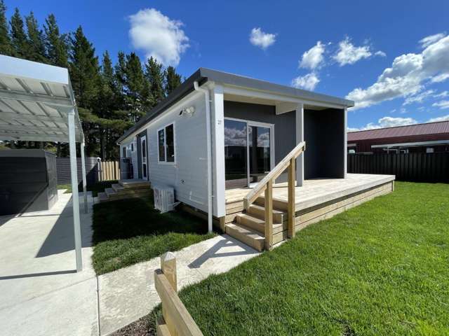 Russell Street, Otane