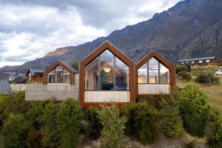 4 McKellar Drive Jacks Point_26