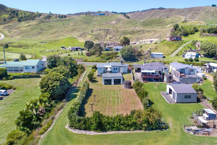 118 Newcastle Street Māhia_13