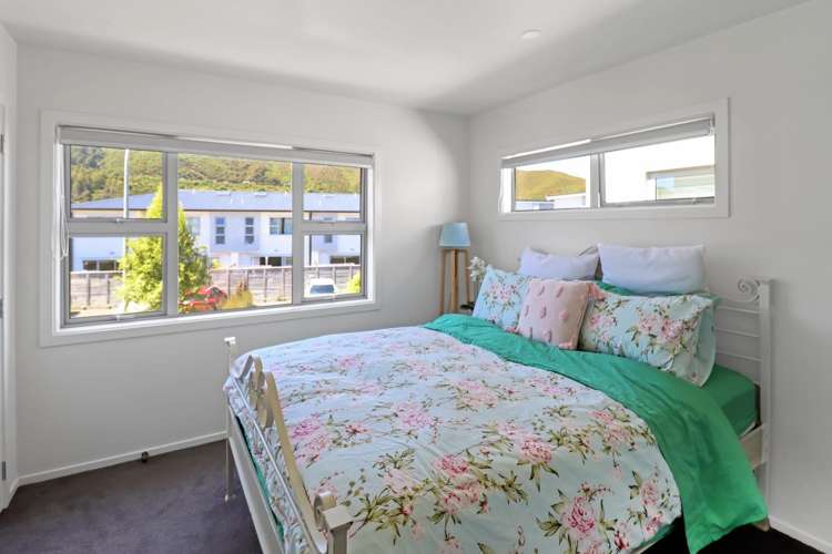 15 McGrath Way 1353_8