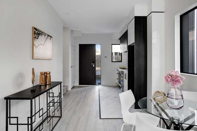 27/86 Elliot Street Pahurehure_12