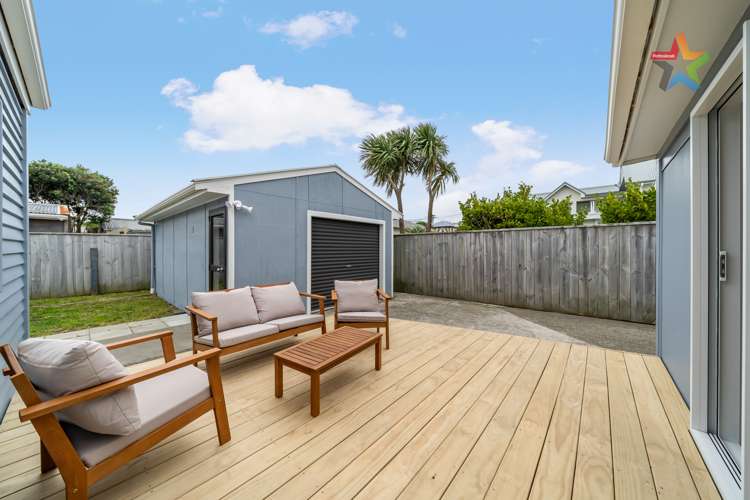 221 The Esplanade Petone_9