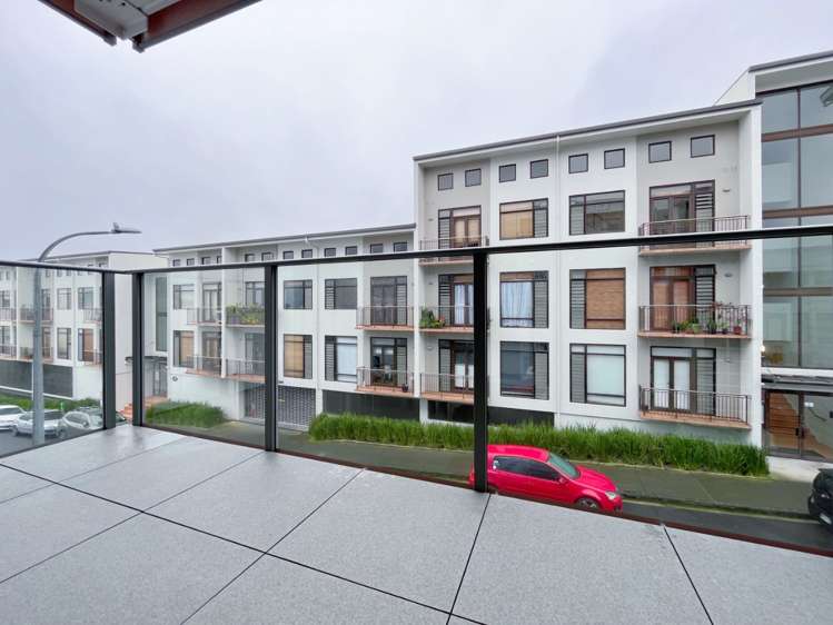 2d/20 Charlotte Street Eden Terrace_12