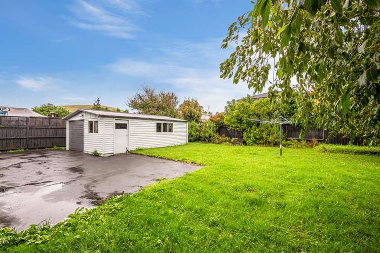 20 Matapouri Road Mangere Bridge_14