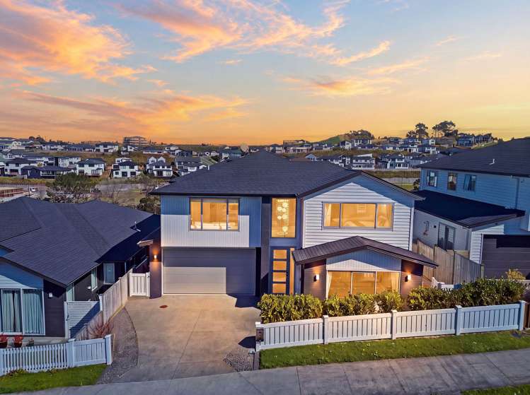 169 Godfrey Drive Orewa_41