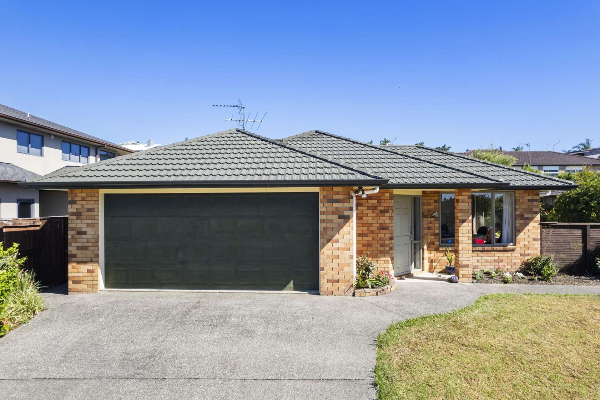 30 Chesterfield Way Orewa_0