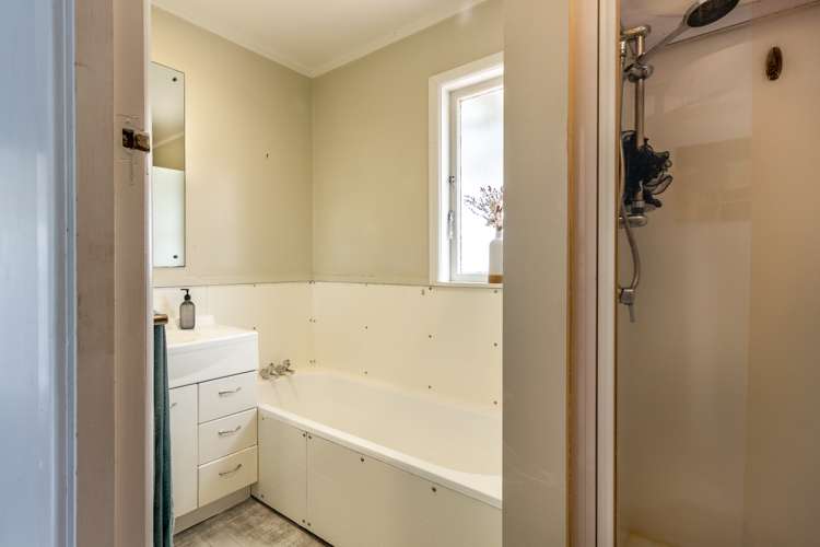 303 Lumsden Road Akina_8