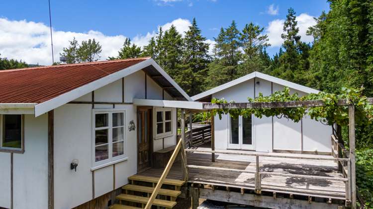 605 Takahue Road Takahue_8