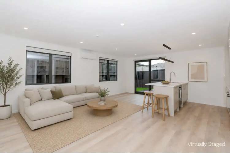 3/43 Briannarose Drive Fitzroy_1