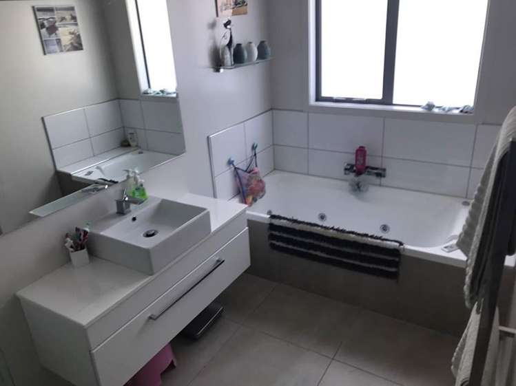 28 Nelson Avenue Aotea_7