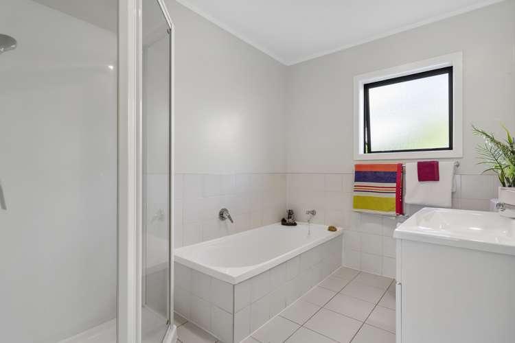 56 Milan Drive Glen Eden_11