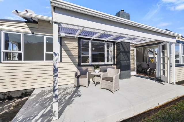 90 Smart Road Glen Avon_1