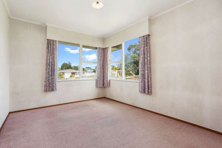 46 Royal View Road Te Atatu South_10