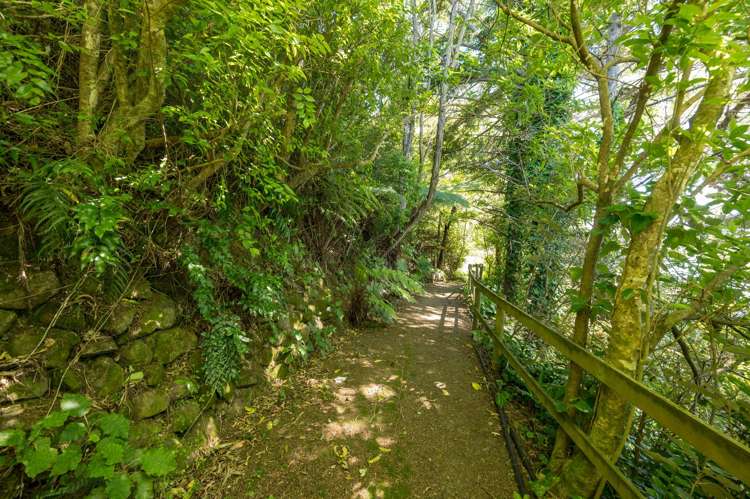 580 Cable Bay Road Cable Bay_25