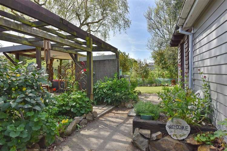 37 Douglas Road Amberley_21